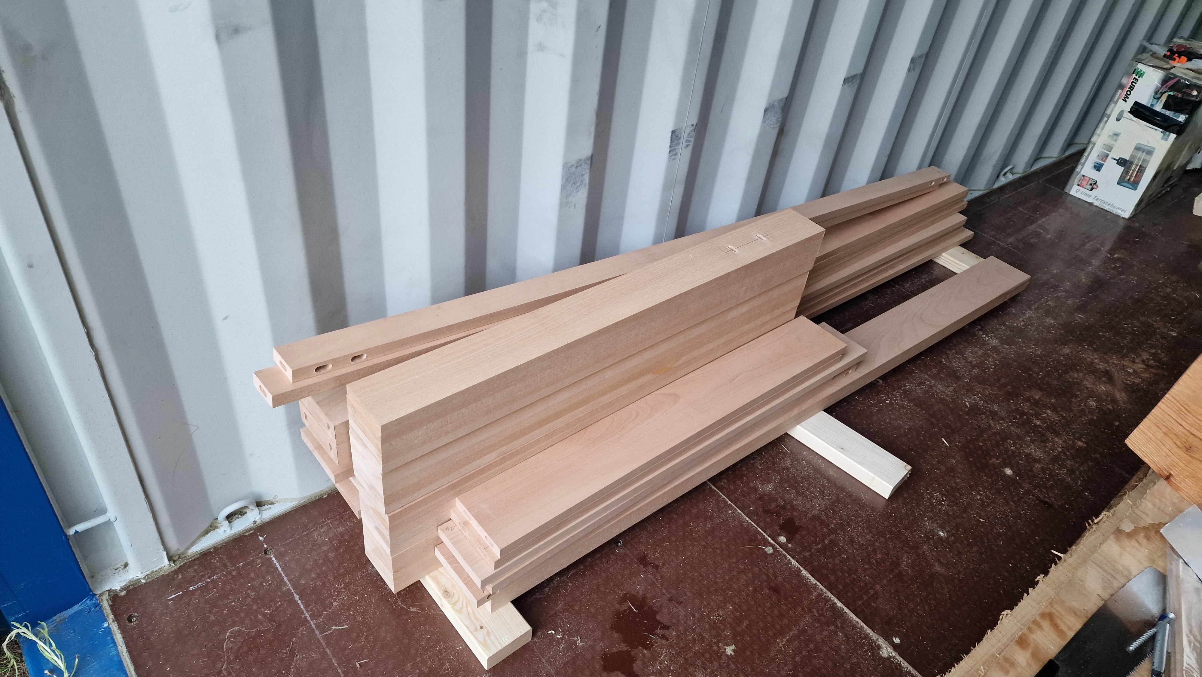 alle hout.