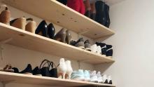 Schoenen op de planken